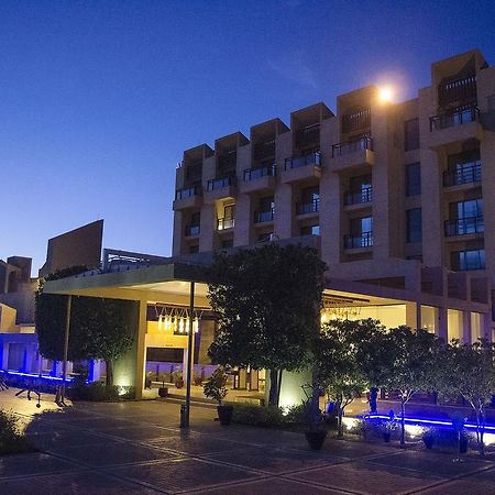 Zaver Pearl Continental, Gwadar Exterior photo