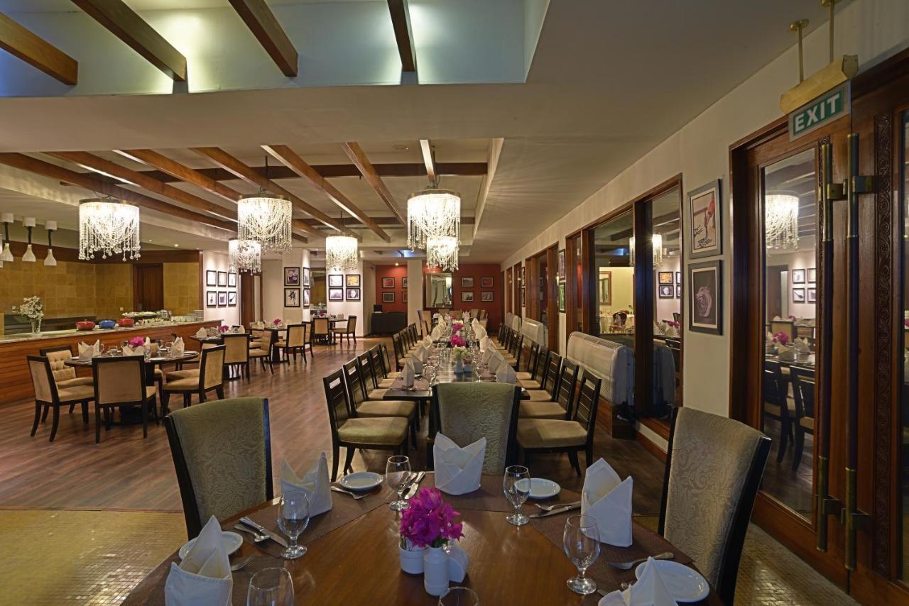 Zaver Pearl Continental, Gwadar Exterior photo