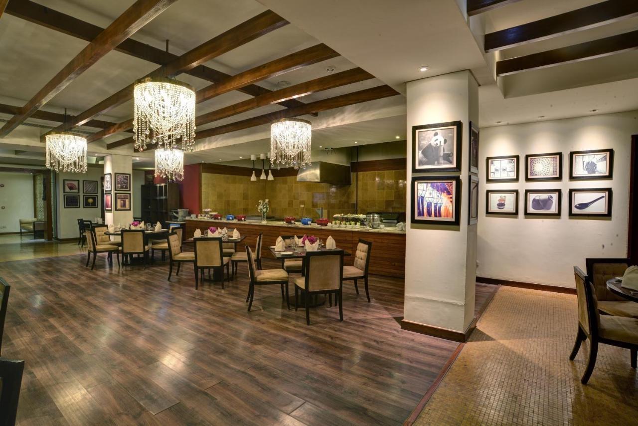 Zaver Pearl Continental, Gwadar Exterior photo
